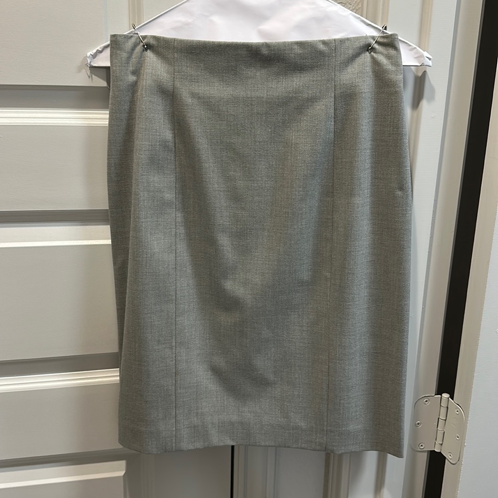 Gianni Bini knee length skirt